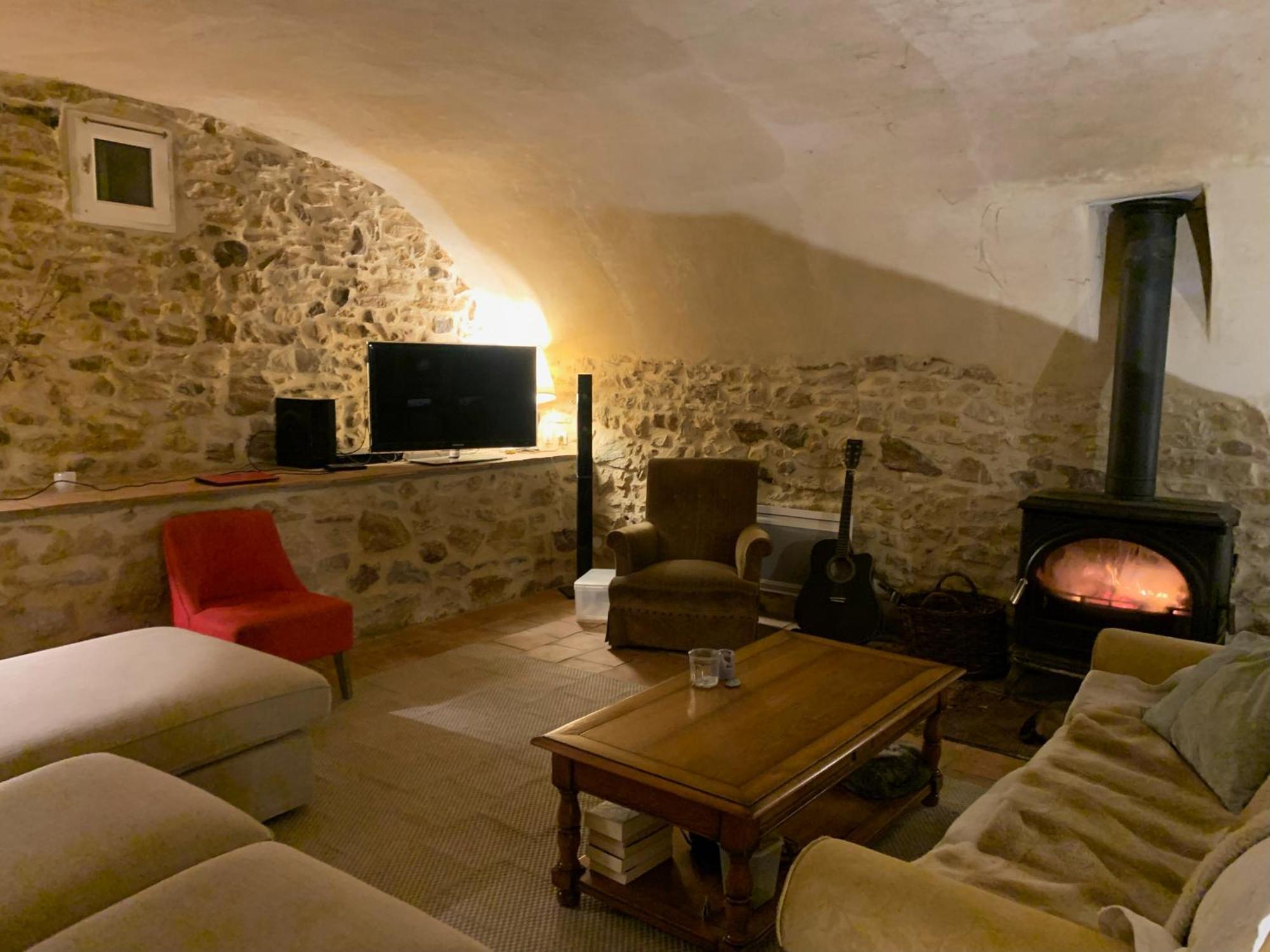 Mas Les Romarins, 10 Min D'Uzes, Piscine Et Grand Jardin Clos, Jeux, Nid De Repos Et Base Pour Activites Dans Le Gard (Adults Only) Luaran gambar